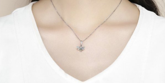 Снимок экрана 2020-10-16 в 16.32 1 Crystal Bee Charm Jewelry