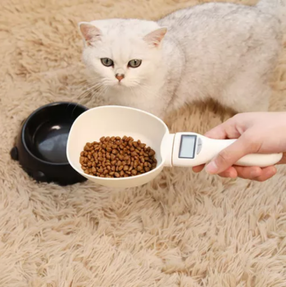 1 Pet Food Measuring Spoon with LCD Display